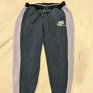Nike joggers